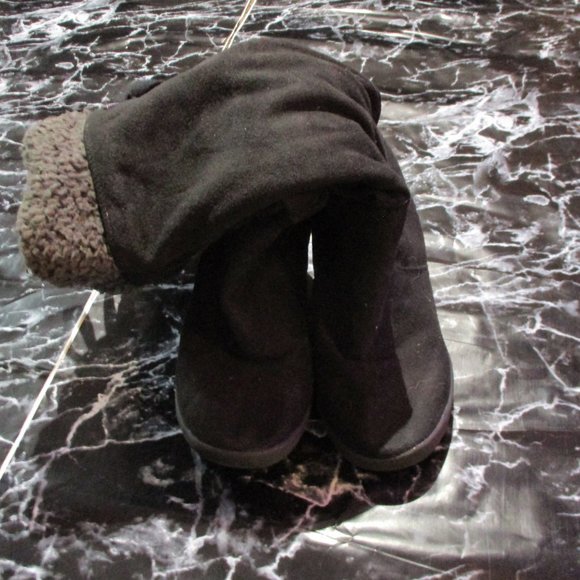 Roxy Boots - Picture 2 of 6